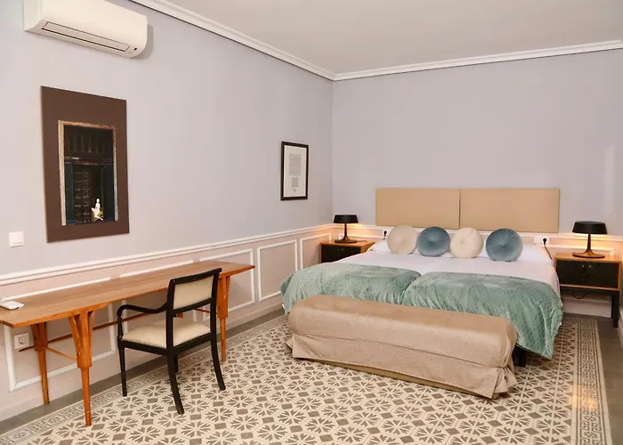 Ds Palacio De La Luna Cordoue